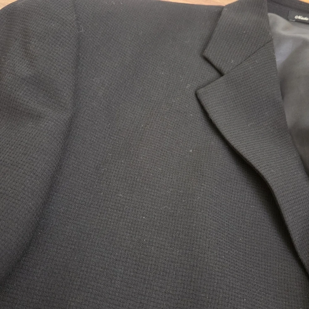 Claiborne 42 S 100% Wool Blend Blazer Sport Coat Jacket Black Three Button Mint